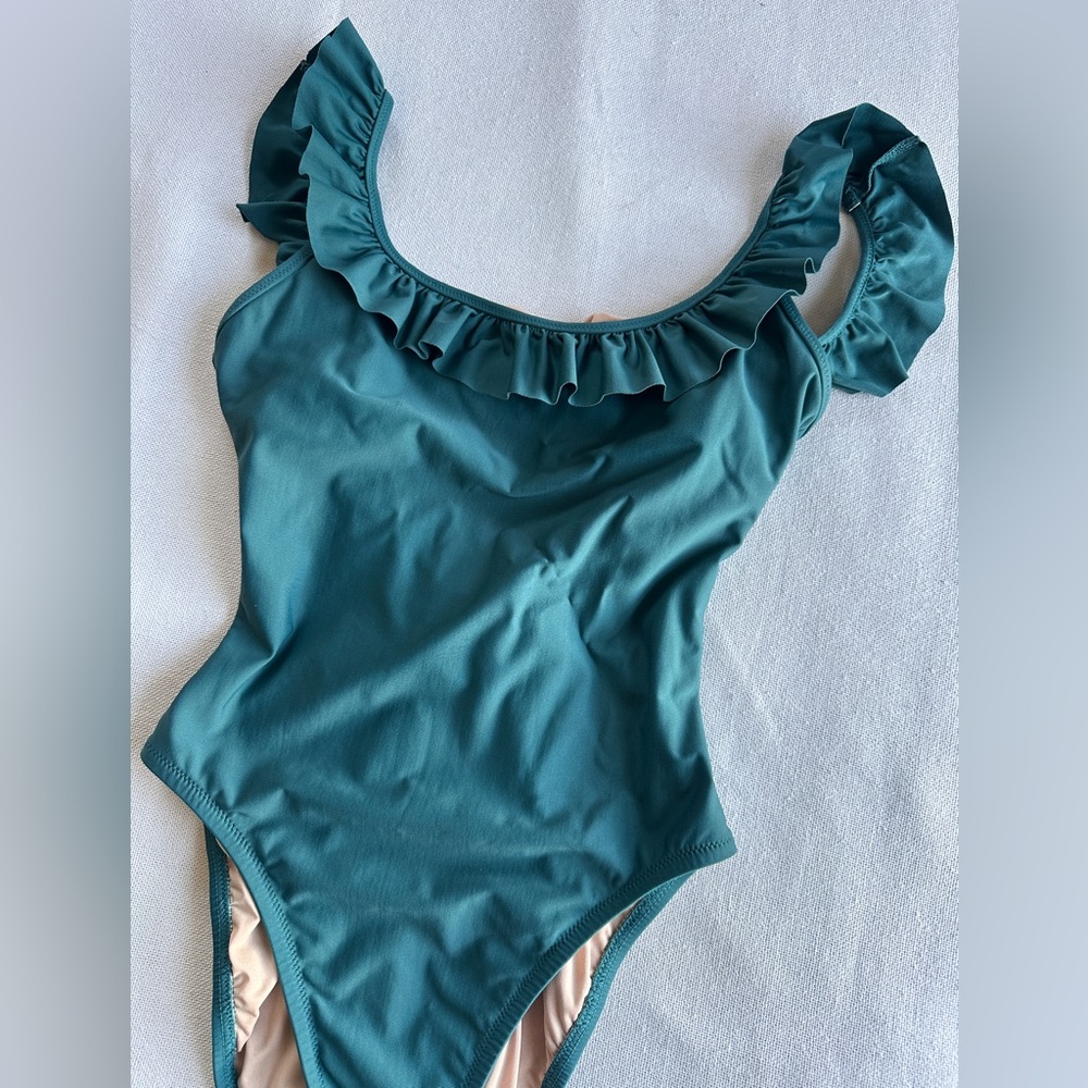 J CREW Ruffle Strap One Piece Swimsuit Womens Size 4